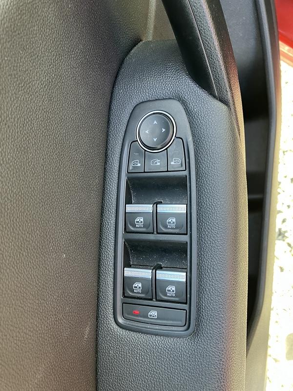 Renault Captur 1.6 E-TECH HYBRIDE RECHARGEABLE - 160 BVA MULTI-