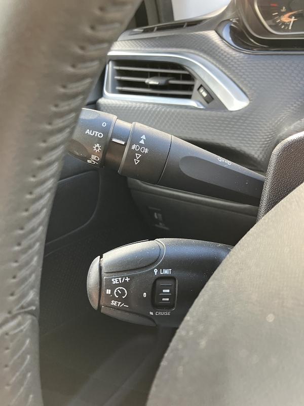 Peugeot 2008 1.2 PURETECH 130CV STYLE