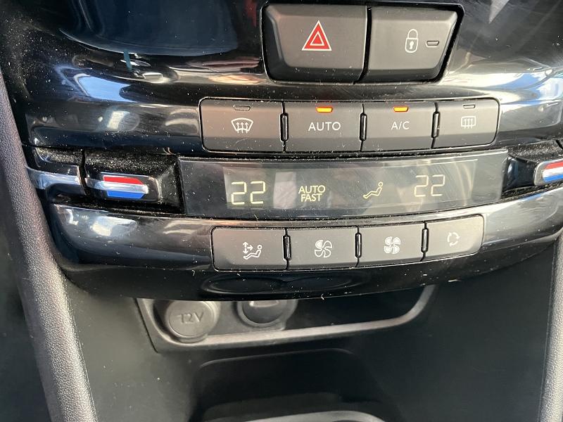 Peugeot 2008 1.2 PURETECH 130CV STYLE