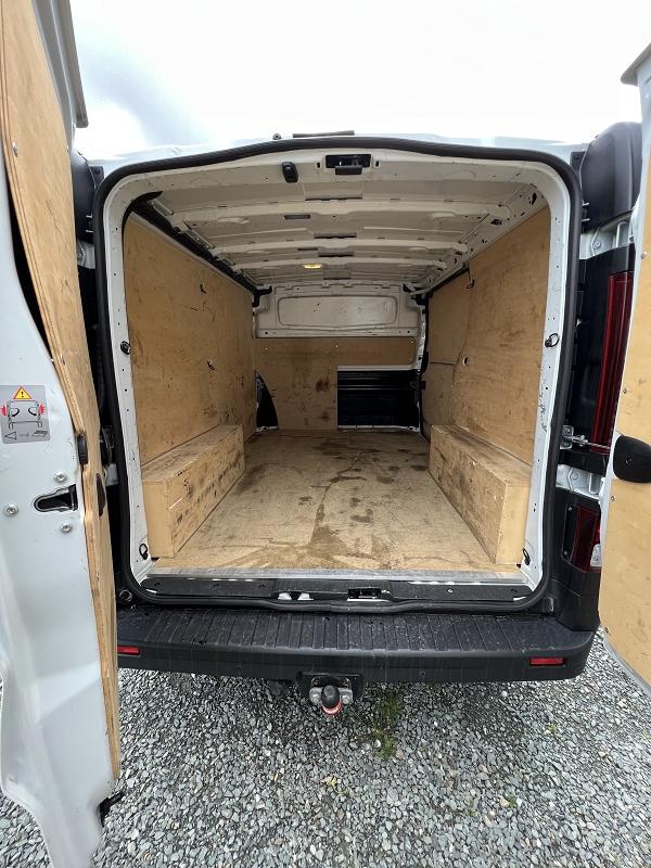 Nissan NV300 2.0 DCI L1H1 2T8 120CH OPTIMA