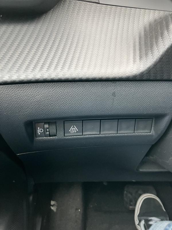 Peugeot 208 1.2I PURETECH 12V S&S - 100 BV EAT8 ACTIVE