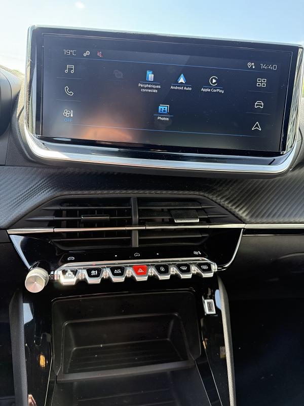 Peugeot 2008 1.2I HYBRID - 136 BV E-DCS6 STYLE