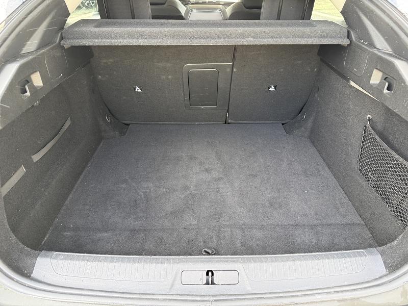 Peugeot 408 1.2I HYBRID -136 - BV E-DCS6 ALLURE