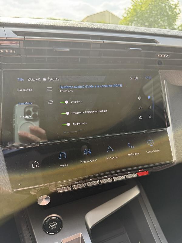 Peugeot 408 1.2I HYBRID -136 - BV E-DCS6 ALLURE