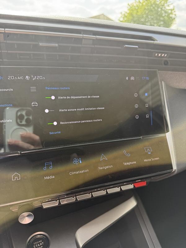 Peugeot 408 1.2I HYBRID -136 - BV E-DCS6 ALLURE