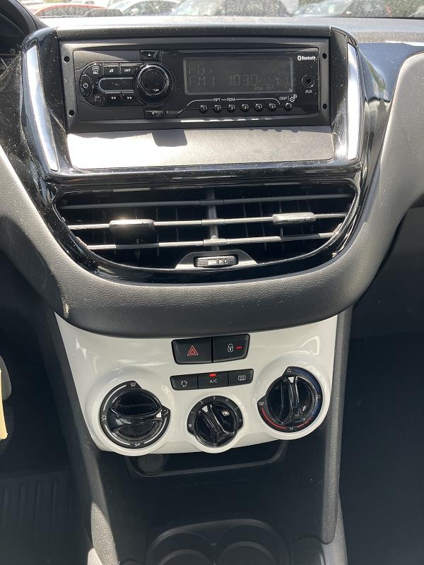 Peugeot 208 1.2I PURETECH 12V S&S - 82 EVAP LIKE