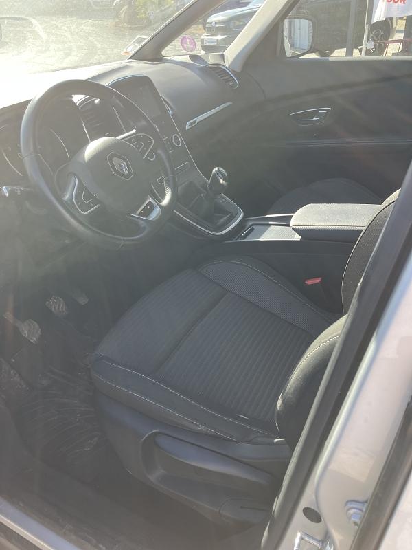 Renault Sc&eacute;nic 1.2 ENERGY TCE 130 BUSINESS