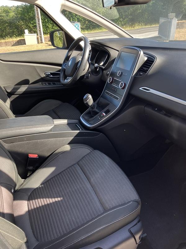 Renault Sc&eacute;nic 1.2 ENERGY TCE 130 BUSINESS