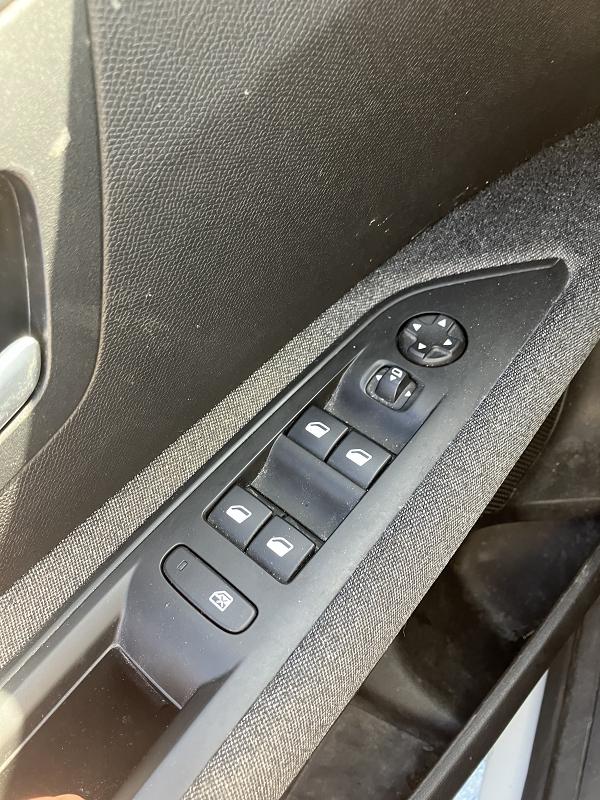 Peugeot 3008 1.5 BLUEHDI S&S - 130 BV EAT8 Active Business