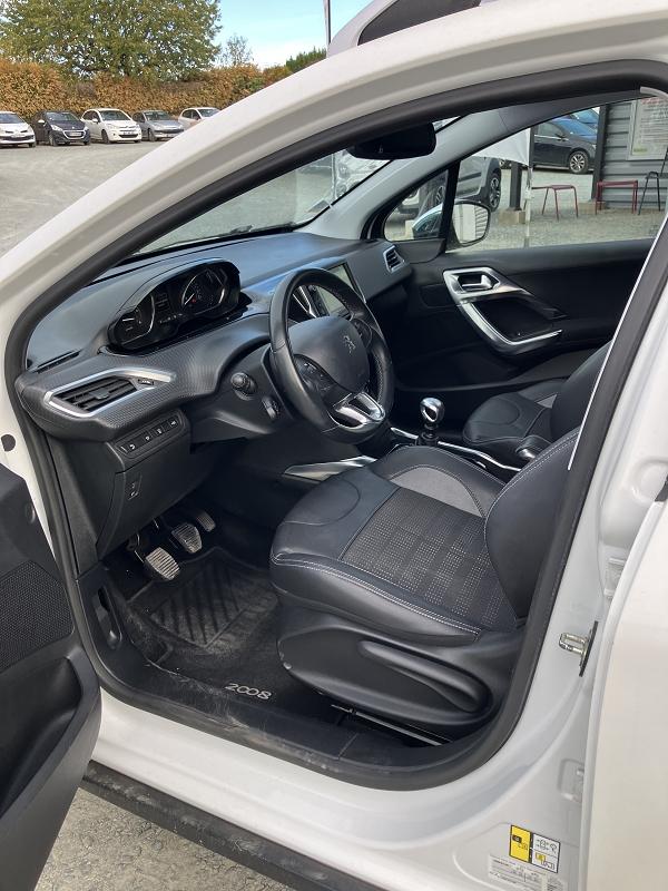 Peugeot 2008 1.6 E-HDI 115CV ALLURE