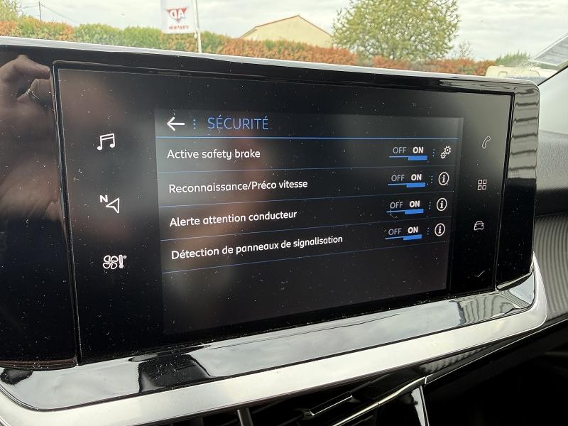Peugeot 3008 1.5 BLUE HDI 130CV ALLURE