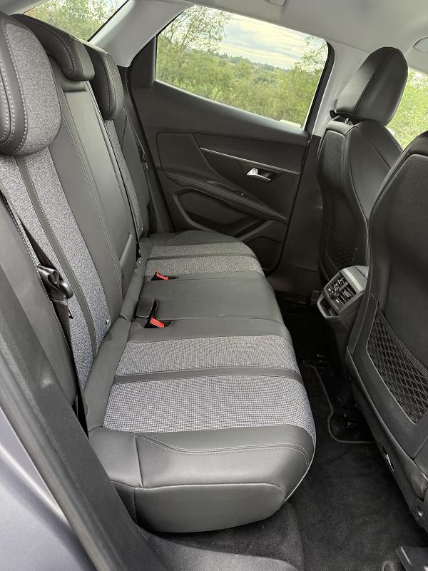 Peugeot 3008 1.5 BLUE HDI 130CV ALLURE