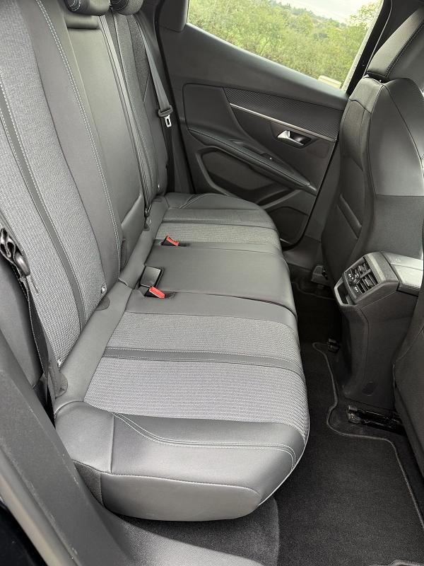 Peugeot 3008 1.5 BLUEHDI S&S - 130 BV EAT8 ALLURE