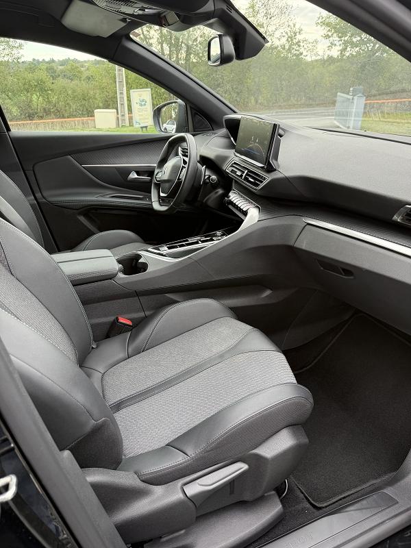 Peugeot 3008 1.5 BLUEHDI S&S - 130 BV EAT8 ALLURE