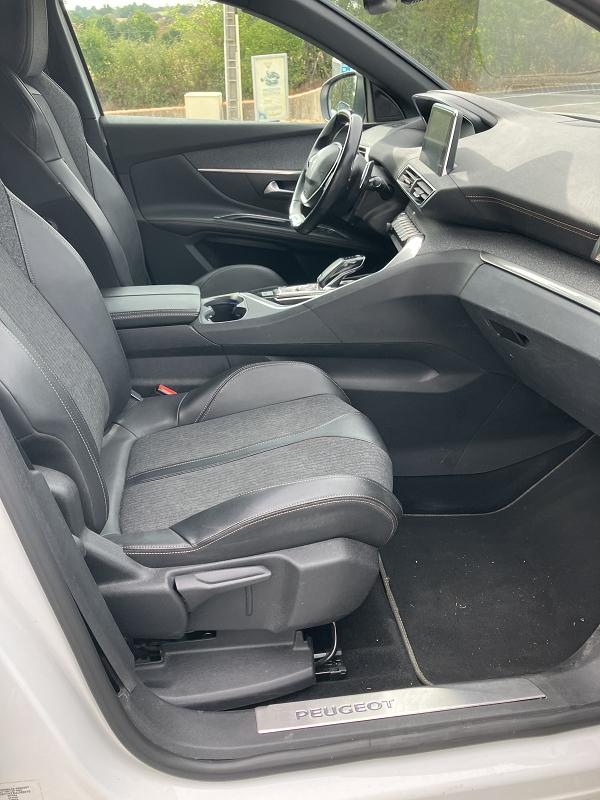 Peugeot 5008 1.5 BHDI 130 CV EAT8 ALLURE