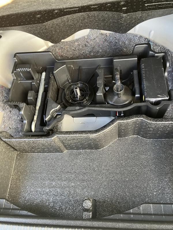 Peugeot 2008 1.5 BLUEHDI S&S - 130 BV EAT8 ALLURE