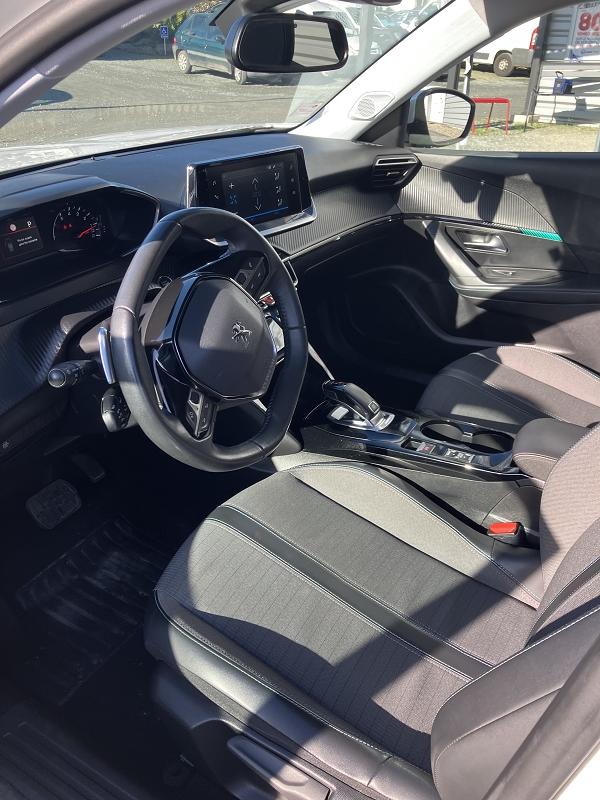 Peugeot 2008 1.5 BLUEHDI S&S - 130 BV EAT8 ALLURE