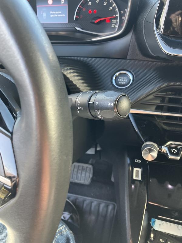 Peugeot 2008 1.5 BLUEHDI S&S - 130 BV EAT8 ALLURE