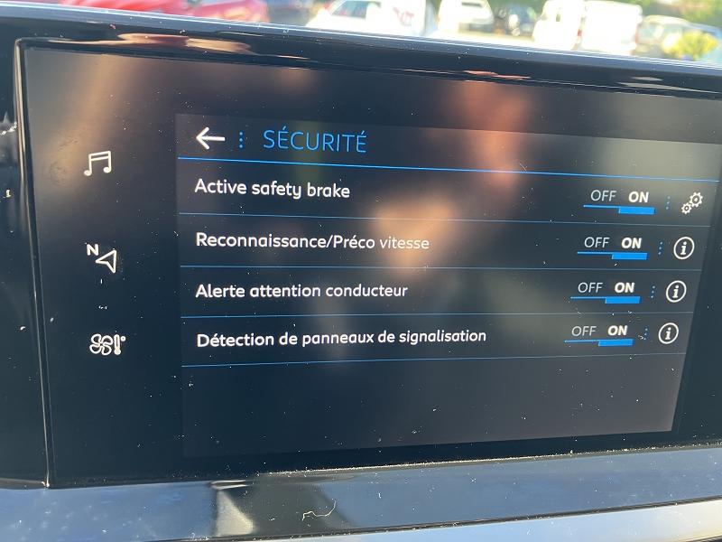 Peugeot 2008 1.5 BLUEHDI S&S - 130 BV EAT8 ALLURE