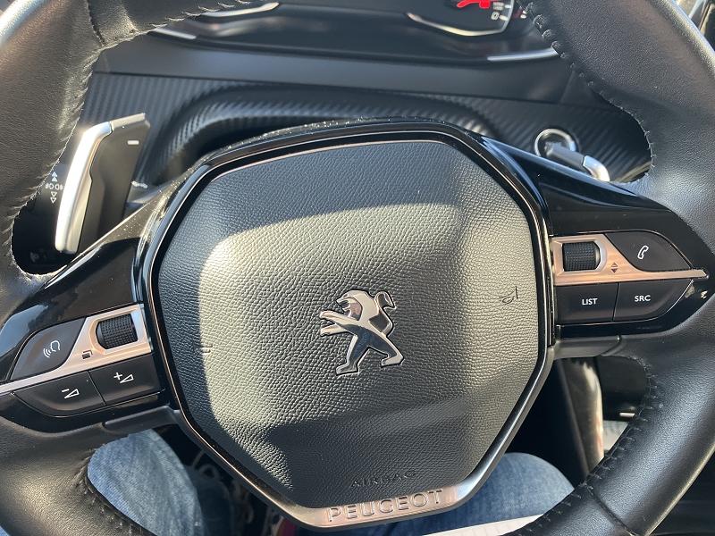 Peugeot 2008 1.5 BLUEHDI S&S - 130 BV EAT8 ALLURE