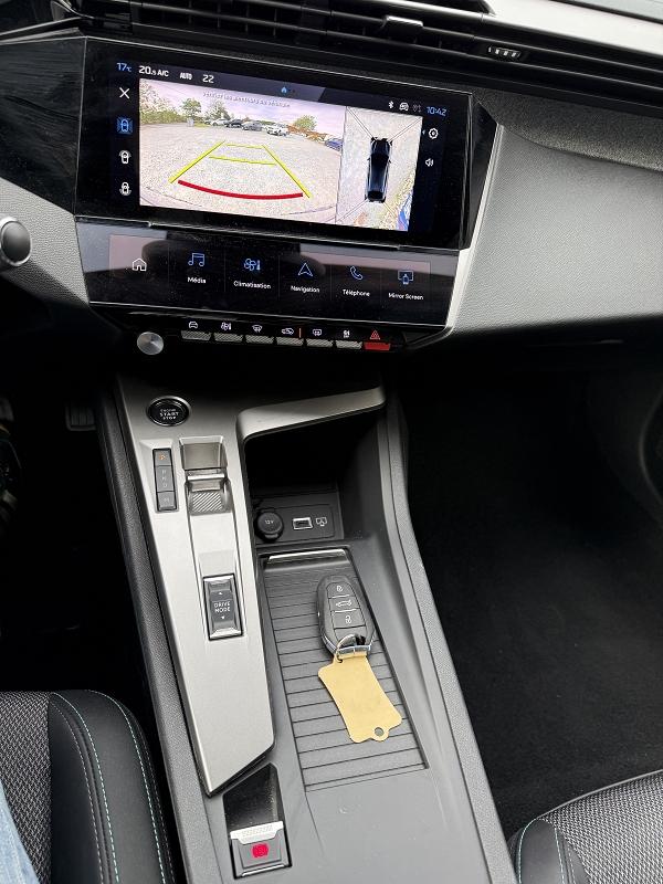 Peugeot 408 1.2I HYBRID -136/145 - BV E-DCS6 ALLURE