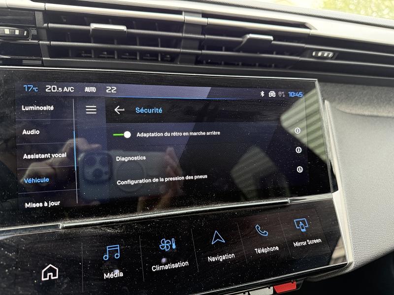 Peugeot 408 1.2I HYBRID -136/145 - BV E-DCS6 ALLURE