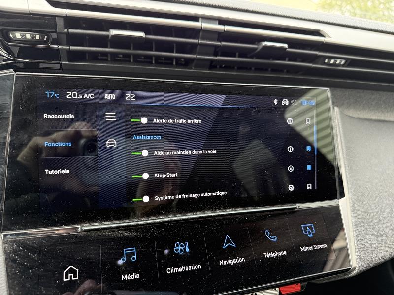Peugeot 408 1.2I HYBRID -136/145 - BV E-DCS6 ALLURE