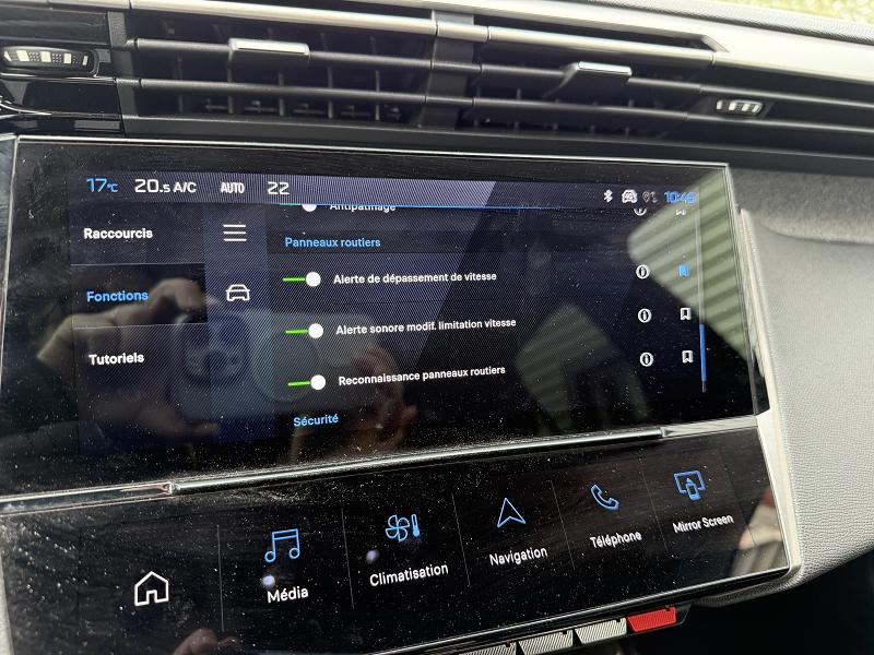 Peugeot 408 1.2I HYBRID -136/145 - BV E-DCS6 ALLURE