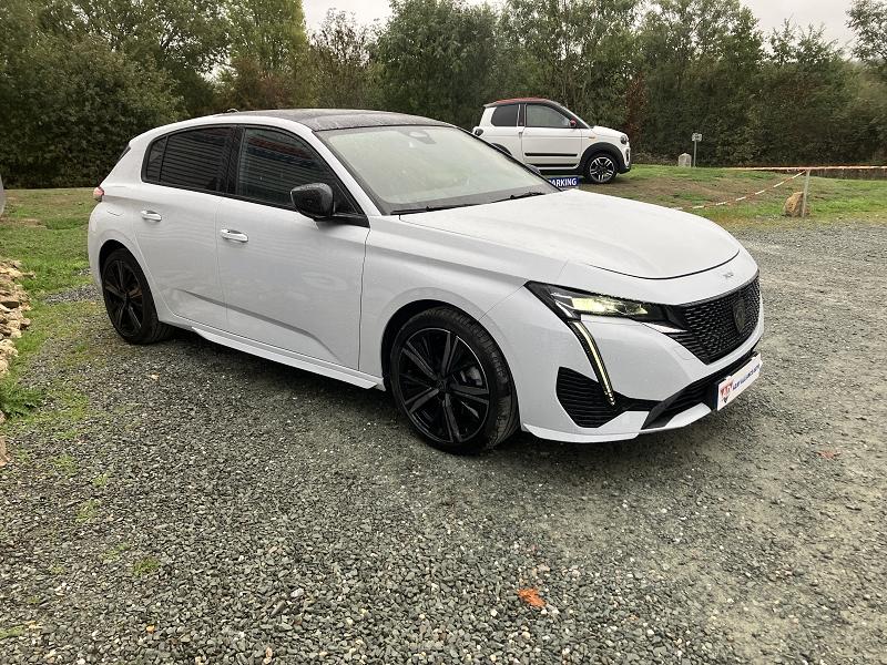Peugeot 308 1.2I HYBRID - 136 BV E-DCS6 GT
