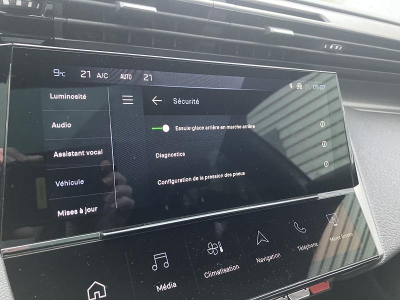 Peugeot 308 1.2I HYBRID - 136 BV E-DCS6 GT