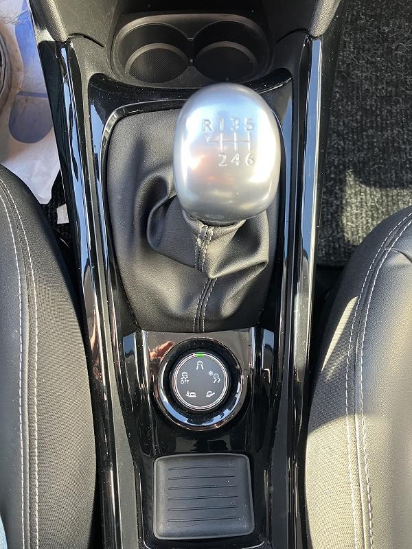 Peugeot 2008 1.6 BLUEHDI 120CV ALLURE