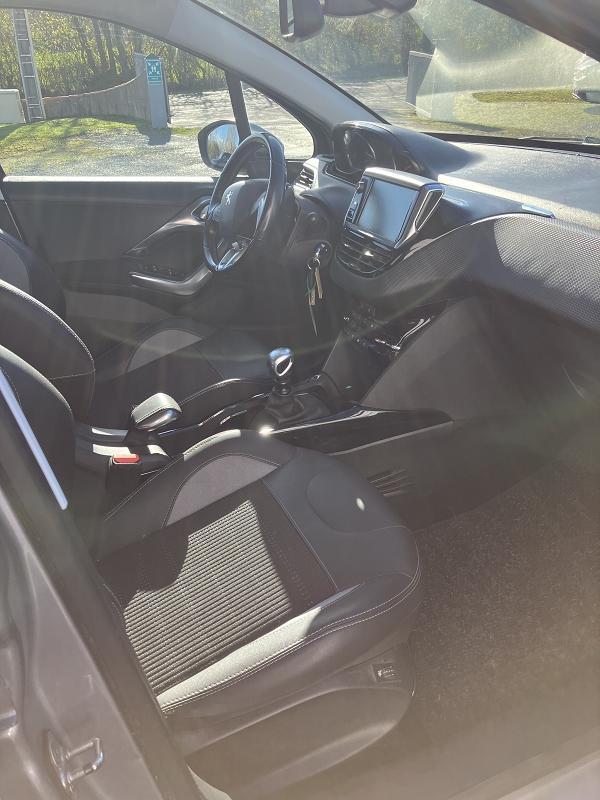 Peugeot 2008 1.6 BLUEHDI 120CV ALLURE