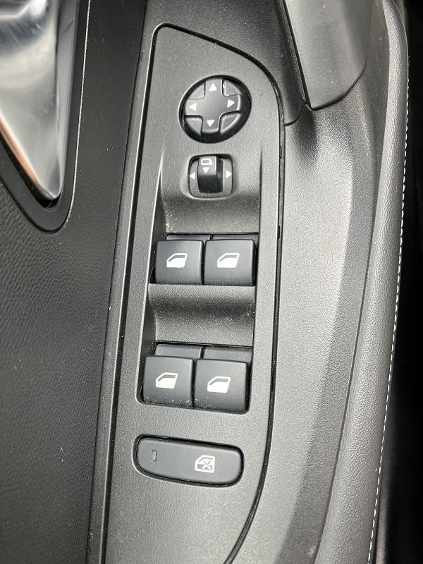 Peugeot 2008 1.5 BLUEHDI S&S - 130 BV EAT8 ALLURE BUSINESS